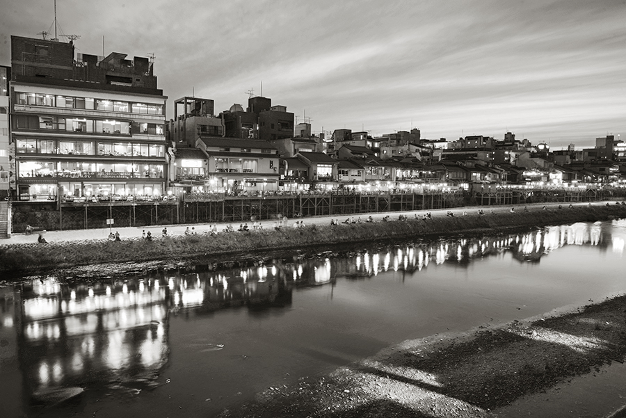 Kawadoko on the Kamo River